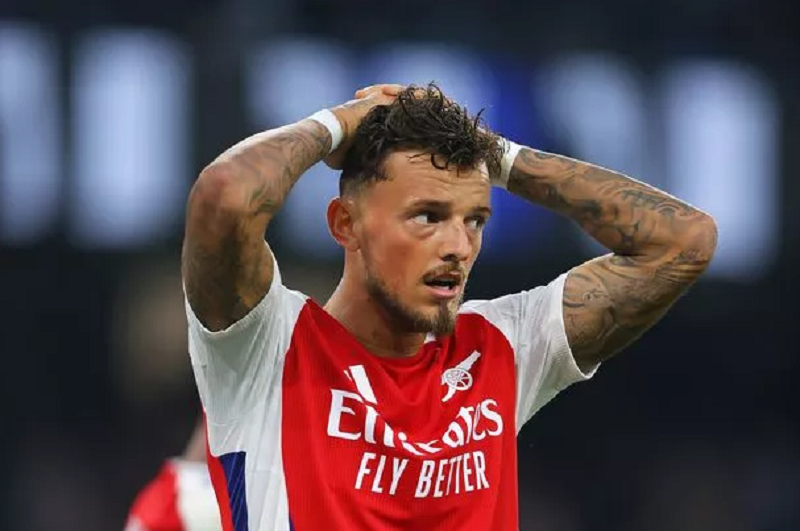 tin-vui-cho-arsenal-ben-white-san-sang-tai-xuat