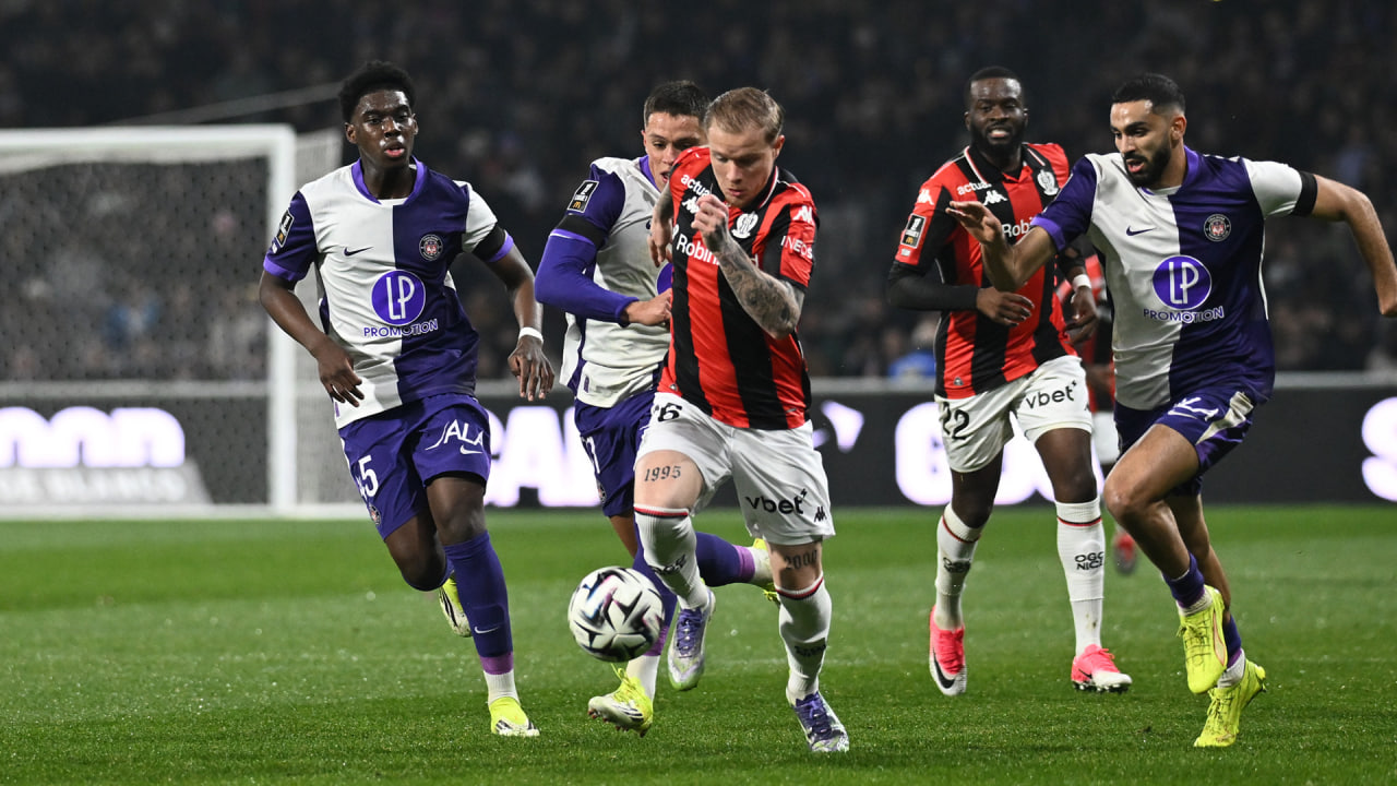 Toulouse FC vs OGC Nice (01:00 � 18/01) | Xem lại trận đấu