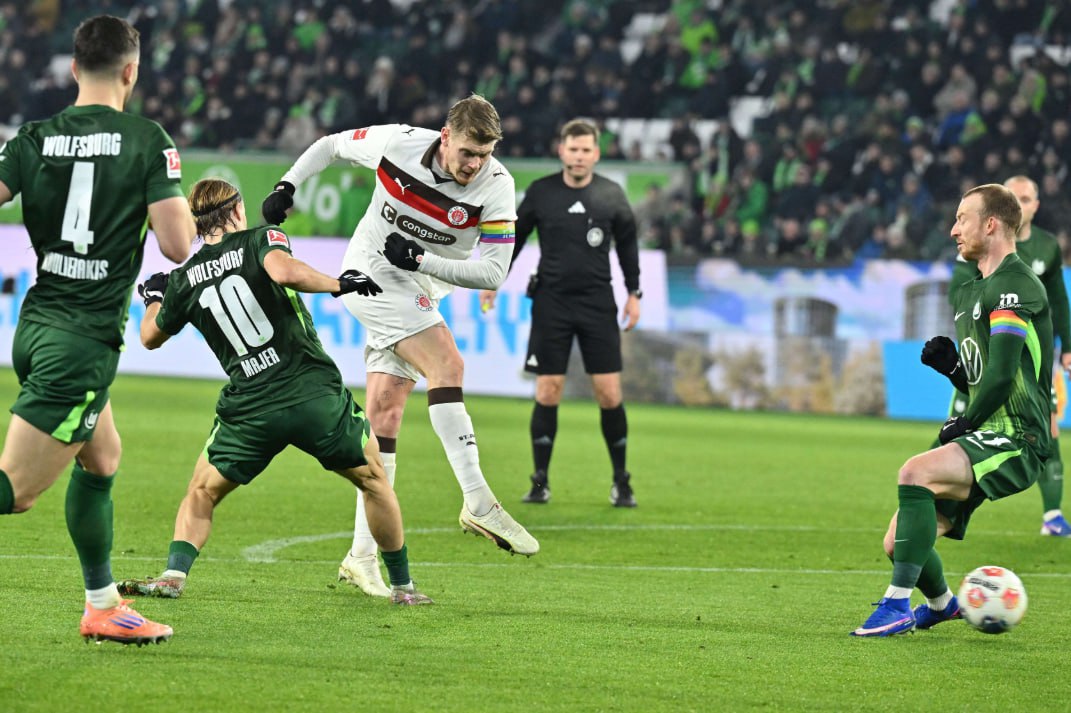 VfL Wolfsburg vs St. Pauli (00:30 – 15/01) | Xem lại trận đấu